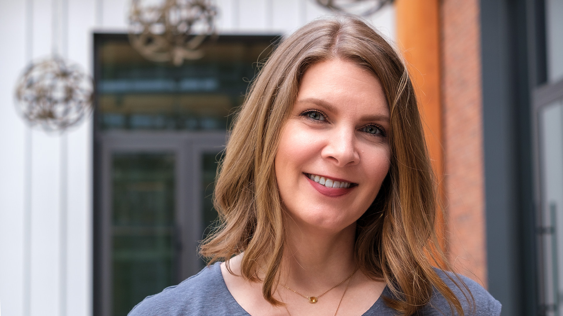 Photo of Dr. Karen Mann, life coach